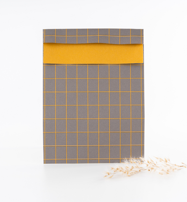 KAYA sieraden Leren Sleutelhanger 'Label' met Nude Gravure