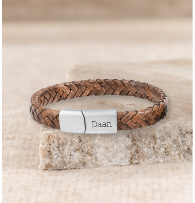 KAYA sieraden Boys Leather Bracelet with Engraving | Brown