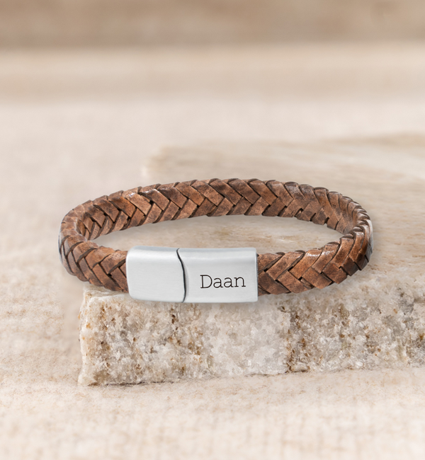 KAYA sieraden Boys' Braided Leather Bracelet with Engraving