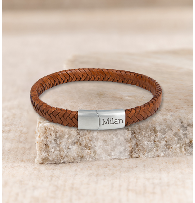KAYA sieraden Boys Leather Bracelet with Engraving | Camel