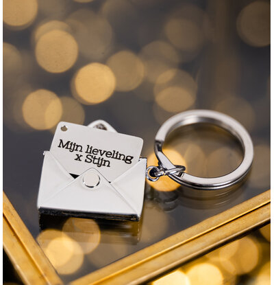 KAYA sieraden Sleutelhanger 'Brief' met gravure