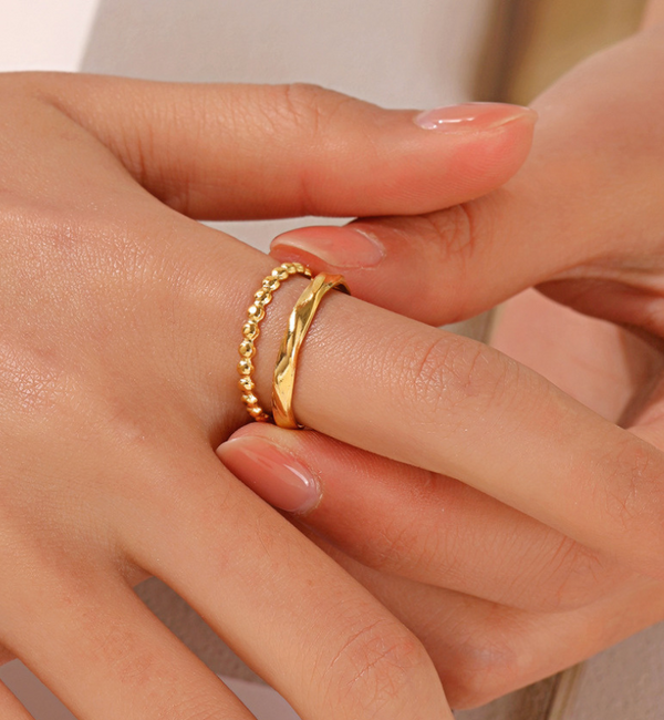 KAYA sieraden  Verstelbare Dubbele ring  Vintage Dots | Stainless Steel