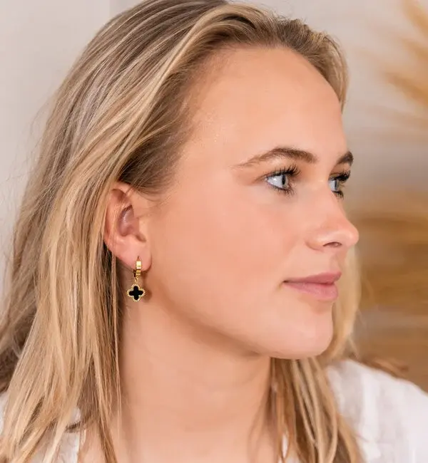 KAYA sieraden Bracelet and Earrings Set 'Clover' Black