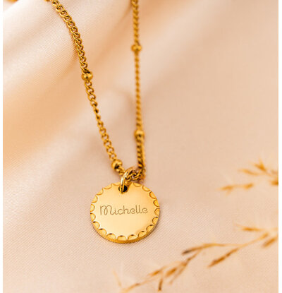 KAYA sieraden Necklace 'Balls' with Mother of Pearl Flower and Engraving | Stainless Steel