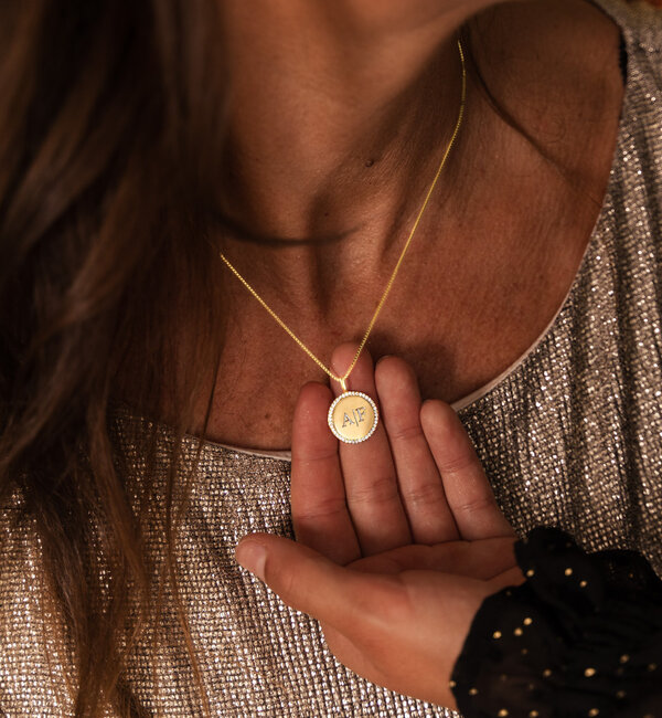 KAYA sieraden Pavé Ketting met Gravure I Zirkonia steentjes