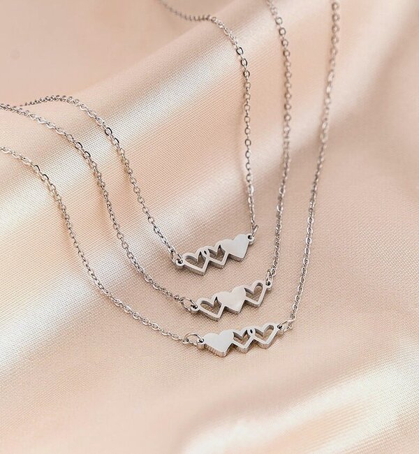 KAYA sieraden Friends necklaces set “Hearts” | Stainless Steel