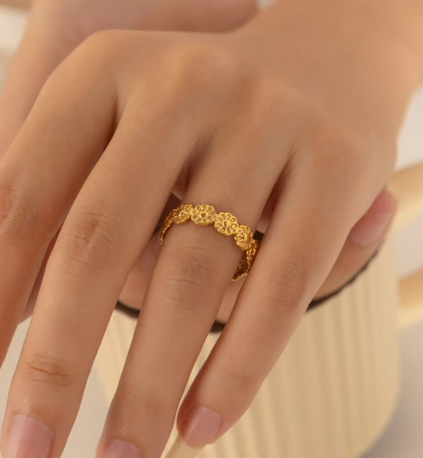 KAYA sieraden  Adjustable Ring Vintage flower | Stainless Steel