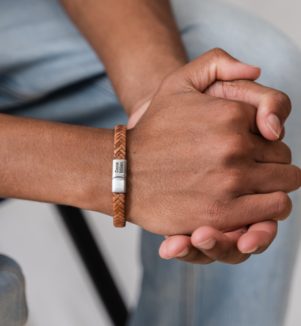 KAYA sieraden Boys' Braided Leather Bracelet with Engraving