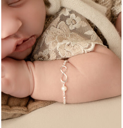 KAYA sieraden Babyarmband Speechless met Parel I Sterling zilver