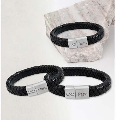 KAYA sieraden Set of Leather Bracelets with Engraving | Black