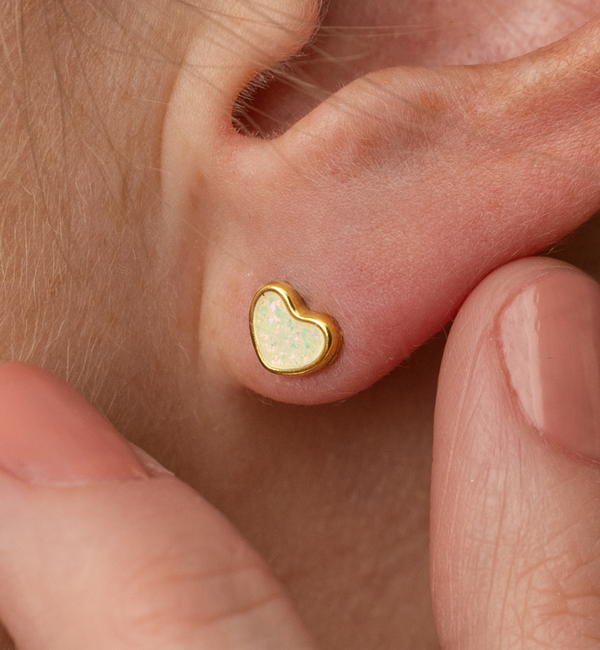 KAYA sieraden Oorbellen Hartjes |  Stainless Steel - Wit