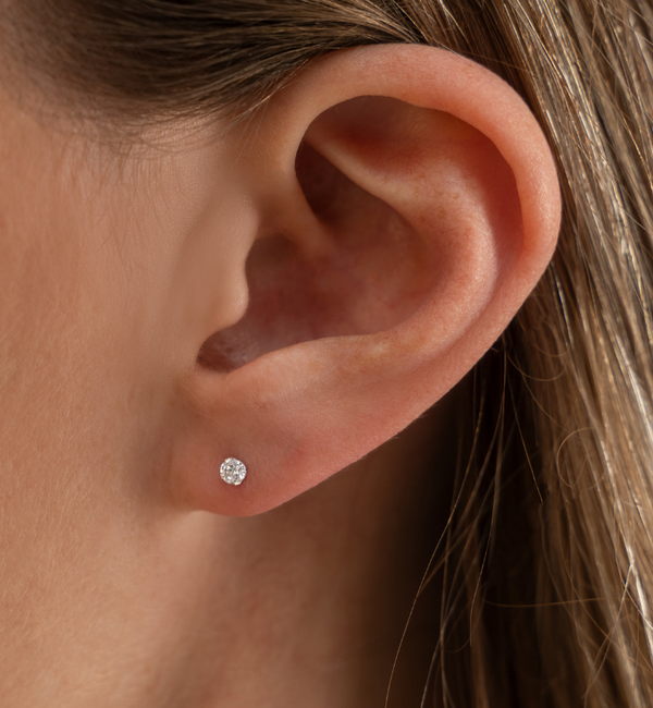 KAYA sieraden Luxury minimalist zirconia studs – Small