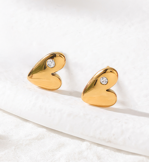 KAYA sieraden Oorbellen Hartjes met kristal |  Stainless Steel