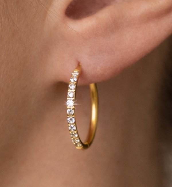 KAYA sieraden Shiny hoop earrings with stones 16mm | Stainless Steel