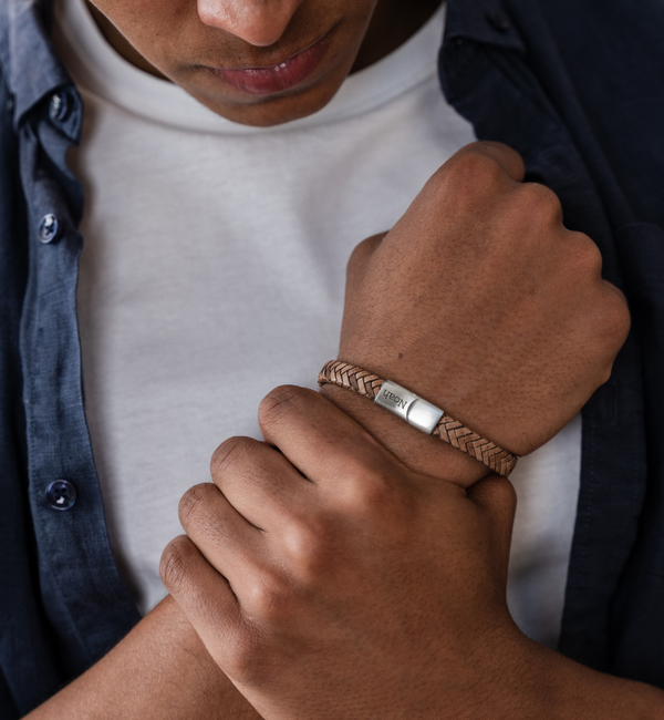 KAYA sieraden 4x Familie Armbandenset met Gravure Gevlochten Leer  | Vader- Zoon - Moeder- Dochter