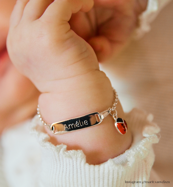 KAYA sieraden Kinderarmband Lieveheersbeestje met Gravure