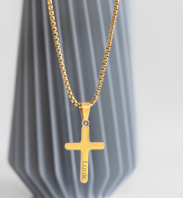 KAYA sieraden Stalen herenketting Kruis met Gravure | Goud