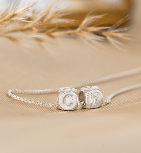 KAYA sieraden Necklace with Letter 'Cubes' | 3 Initials