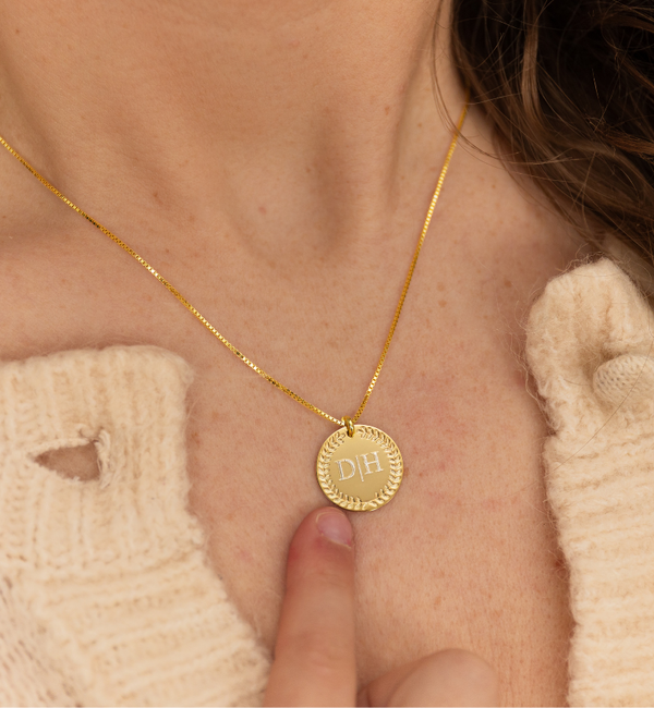 KAYA sieraden Personalized necklace with initials ‘Olivia’