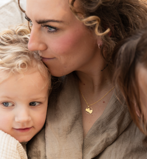 KAYA sieraden Ketting 'Two Hearts, One Love'