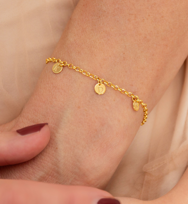 KAYA sieraden Charm bracelet with 1 letter 'Initials'