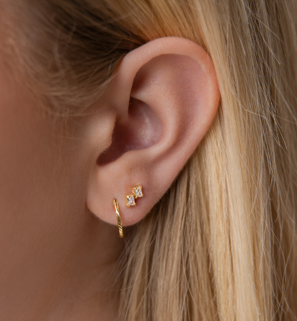 KAYA sieraden 2 Delige Set Ooringen en  Luxe Kristal Studs