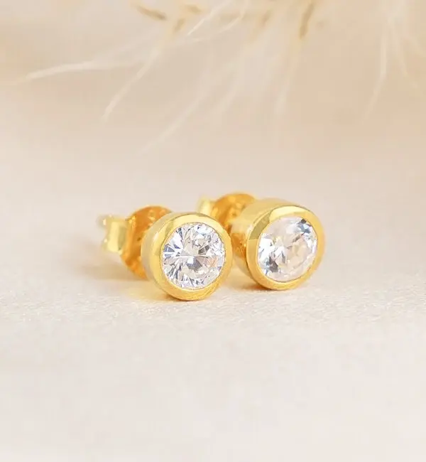 KAYA sieraden 2-Piece Set of Stud Earrings with Crystals