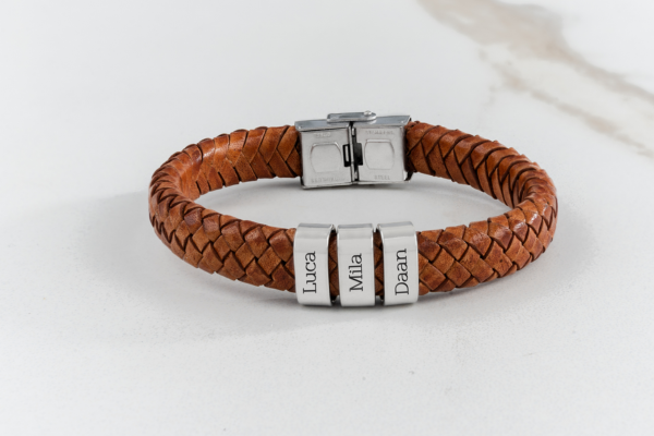Rock My World armband bruin leer met drie namen