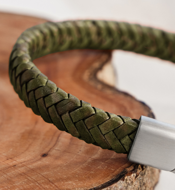 KAYA sieraden 2 delige Set: Edelstenen & Groene Leren Armband met gravure