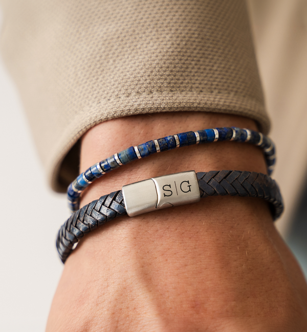KAYA sieraden 2 delige set: Edelstenen & Blauwe leren armband met gravure