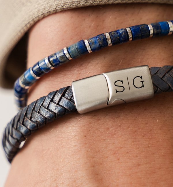 KAYA sieraden 2 delige set: Edelstenen & Blauwe leren armband met gravure