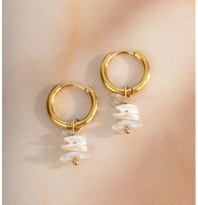 KAYA sieraden Botanical Earrings with White Shells