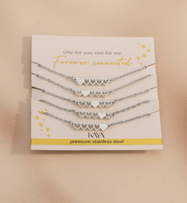 KAYA sieraden Vriendinnen Armbanden Set 5 Kleine Hartjes  | Stainless Steel