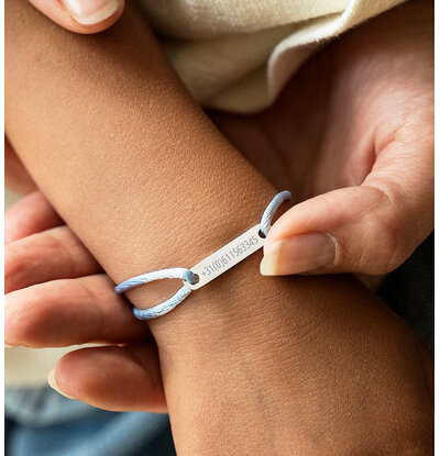 KAYA sieraden SOS Kinderarmbandje met Telefoonnummer | Baby Blauw