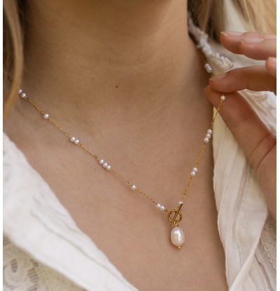 KAYA sieraden Minimalist necklace with pearls