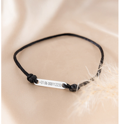 KAYA sieraden Boys’ satin bracelet with engraving in black