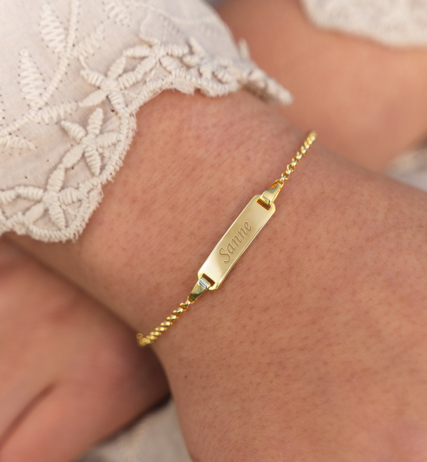 KAYA sieraden Gepersonaliseerde Bruids Armband 'Classic Bar'