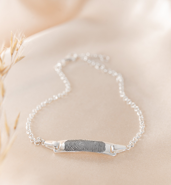 Gegraveerde sieraden Bar Bracelet with Fingerprint