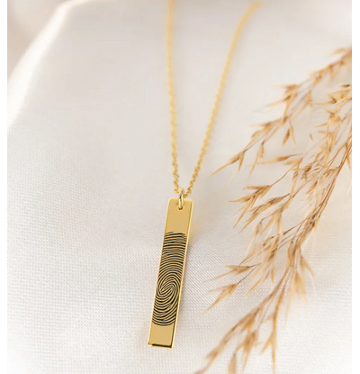 Gegraveerde sieraden Verticale Bar Ketting Vingerafdruk