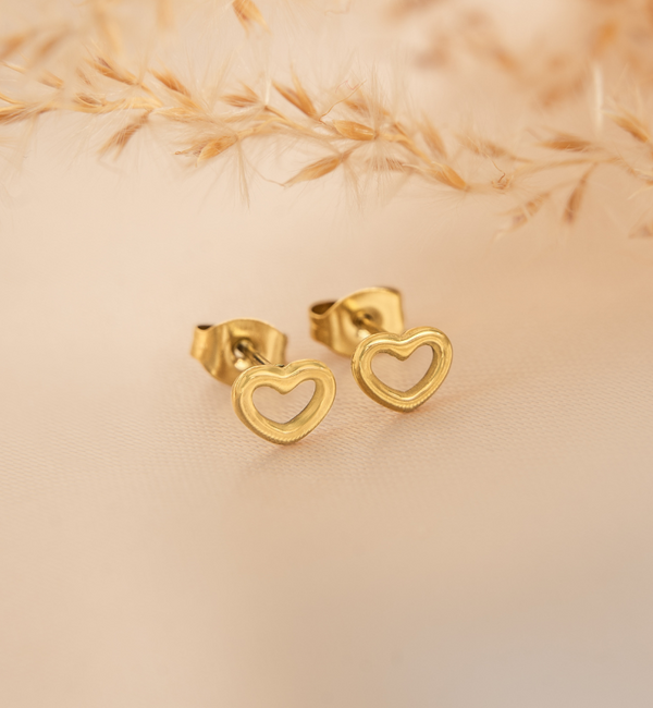 KAYA sieraden Studs with Open Heart | Stainless Steel Gold  - Copy