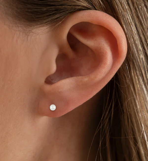 KAYA sieraden Minimalist Studs Pearl