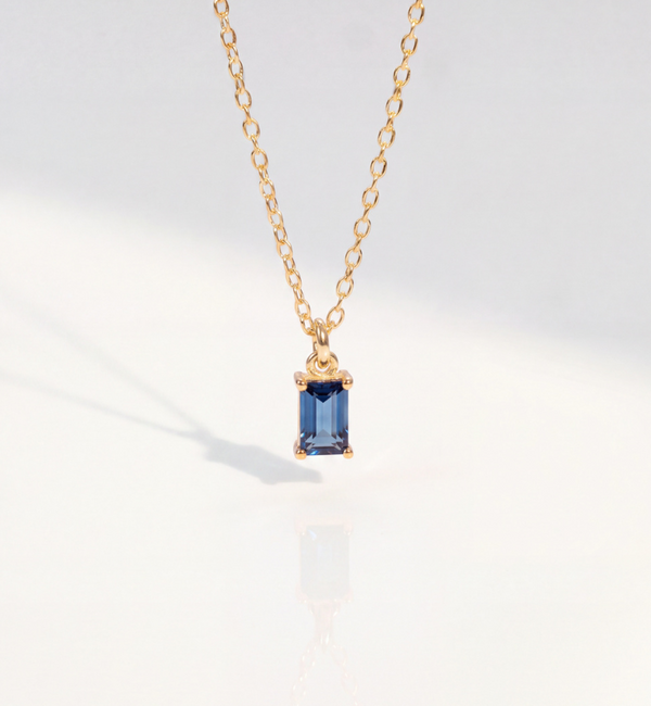 KAYA sieraden Ketting met een Geboortesteen | Baquette