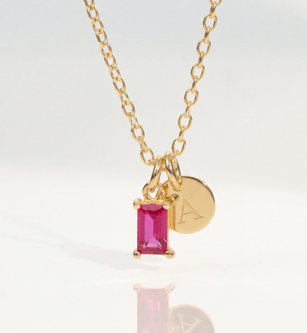 KAYA sieraden Ketting met Geboortesteen en Letter | Baquette