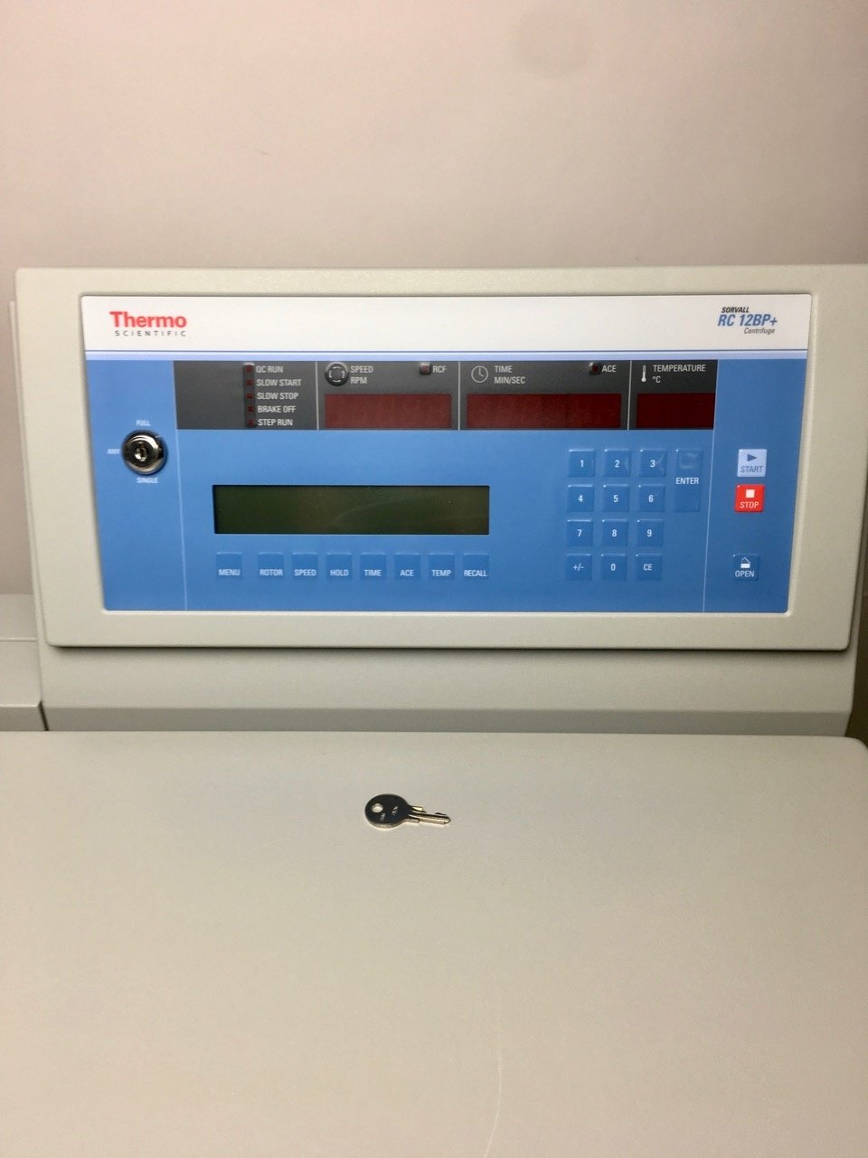 Thermo Scientific Thermo RC 12BP+ floorstanding centrifuge incl. H-12000 rotor