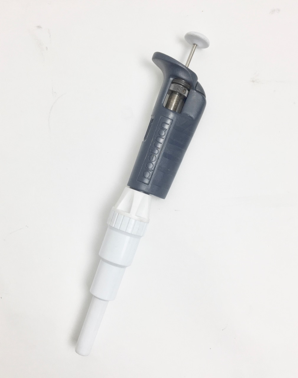 Gilson Pipetman P5000 GENEO Labstore