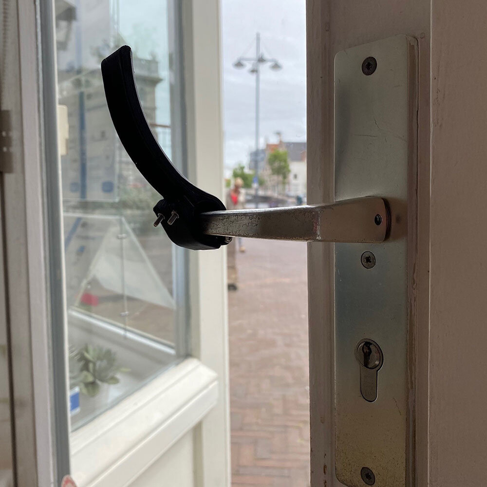 Handenvrije deuropener Iaso zwart Handenvrije deuropener Iaso zwart