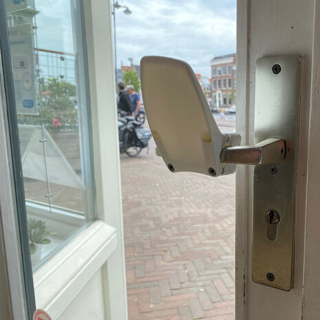 Handenvrije deuropener Carna blauw Handenvrije deuropener Carna blauw