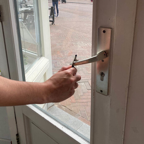 Mobiele deuropener Paean zilver black look met touchscreen ondersteuning Mobiele deuropener Paean zilver black look met touchscreen ondersteuning