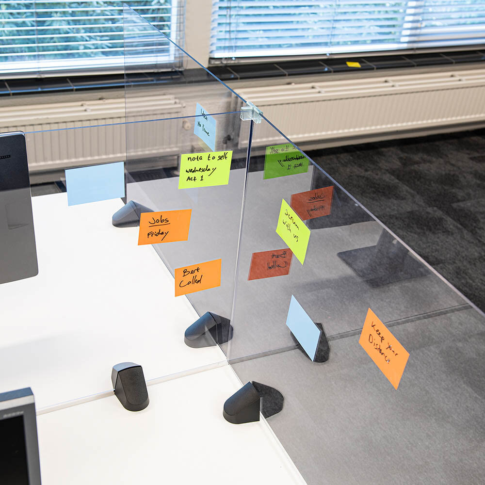 Smit Visual Plexiglas scheidingsscherm met 2 bevestigingsklemmen Smit Visual Plexiglas scheidingsscherm met 2 bevestigingsklemmen