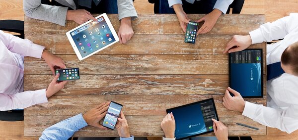 ScreenBeam ScreenBeam 960 met CMS draadloze presentatiesysteem ScreenBeam ScreenBeam 960 met CMS draadloze presentatiesysteem